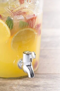 Kilner Round Storage Jar Dispensing Tap Glass - 5L -Stanley Shop 17c65befbd6dc34e1dceeec514ac1212