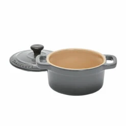 Mini Cocotte -Stanley Shop 19787 a 64734.1587000066 1800x1800 6076c756 cb2a 4c59 9677 8ef06c8620d8