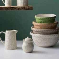 Mason Cash In The Forest Honey Pot 450ml 8 Mason Cash In The Forest Honey Pot 450ml -Stanley Shop Mason Cash In The Forest Honey Pot 450ml Lifestyle 3 2000px